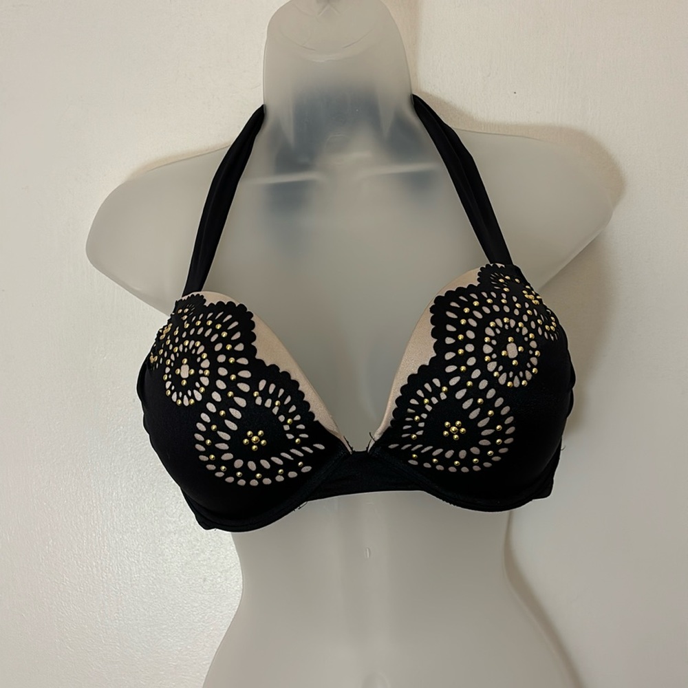 Victoria Secret Bikini Top padded not sure of measurements